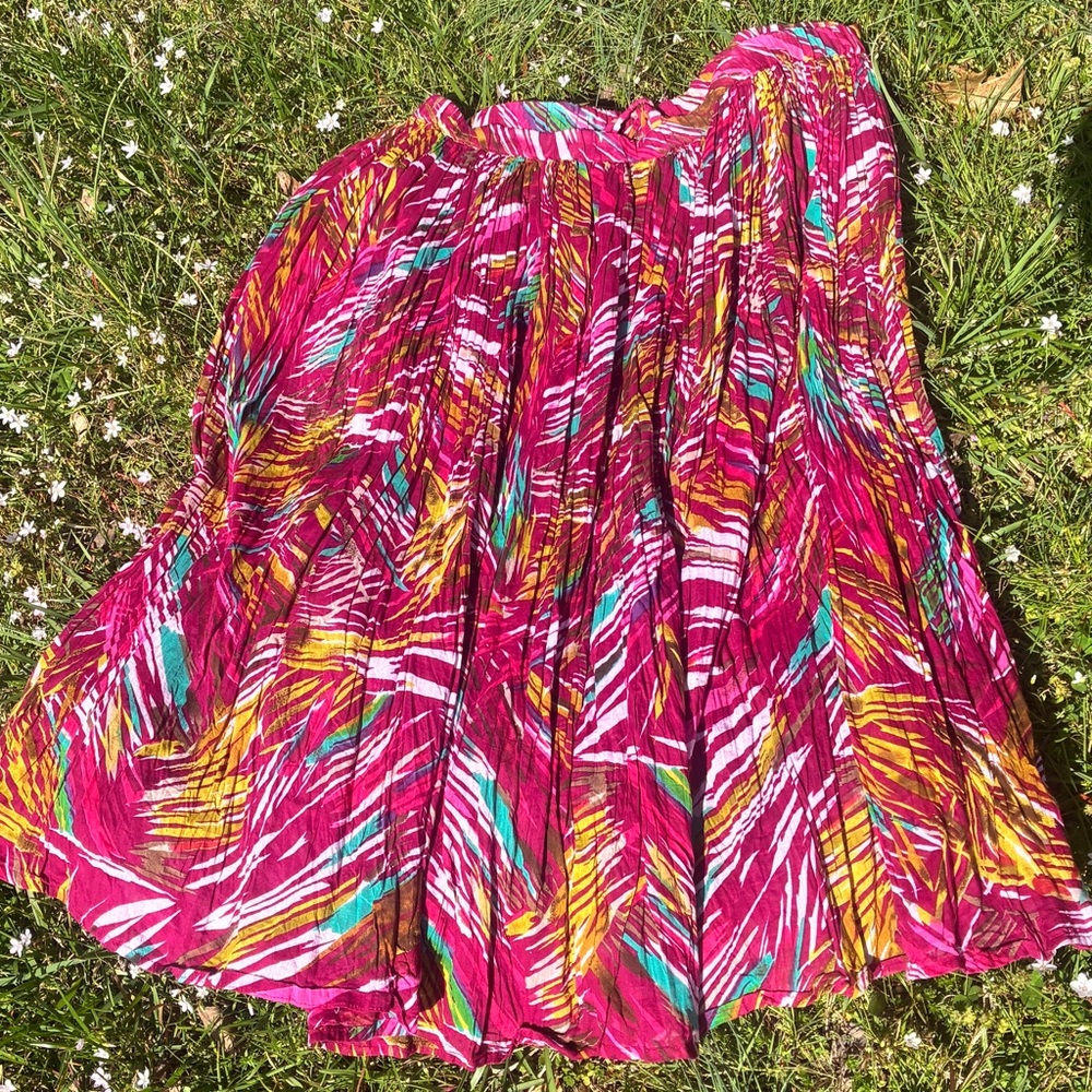 Sara Studio boho print A-line flare pull on long maxi skirt pink